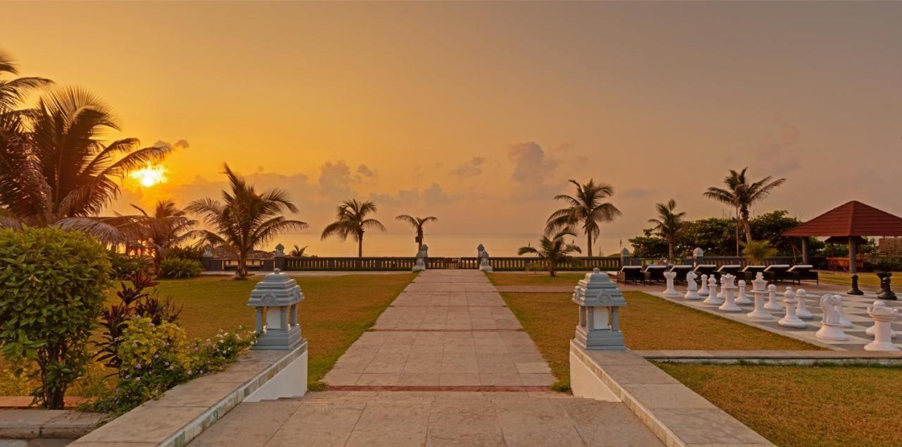 The Park Visakhapatnam Hotel Bagian luar foto
