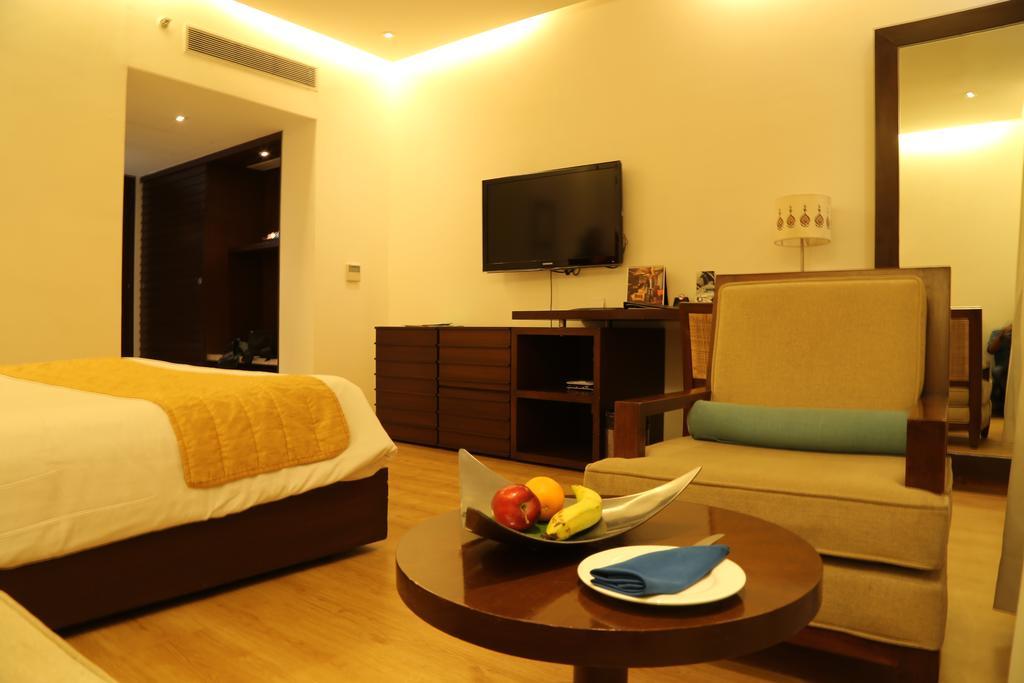 The Park Visakhapatnam Hotel Bagian luar foto